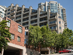 Listing: Market Place North A-2 – 2021 1st Ave, Seattle